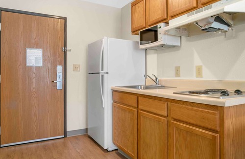 Kalamazoo Hotel | Extended Stay America Select Suites - Kalamazoo - West