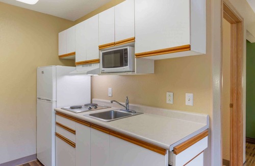 Cumberland Hotel | Extended Stay America Select Suites Atlanta Marietta Wildwoo
