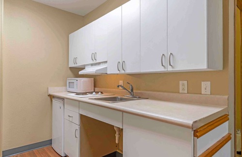 Cumberland Hotel | Extended Stay America Select Suites Atlanta Marietta Wildwoo