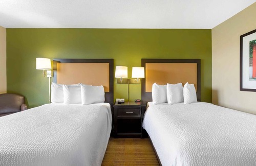 Dearborn Hotel | Extended Stay America Suites Detroit Dearborn