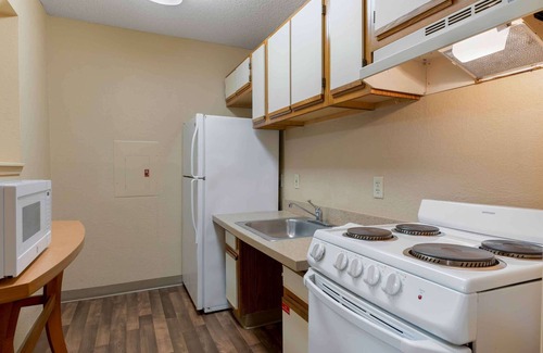 Westchase Hotel | Extended Stay America Suites Houston Westchase Westheimer