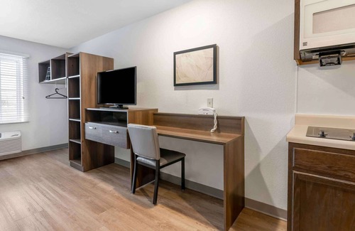 Clearwater Hotel | Extended Stay America Select Suites - Clearwater