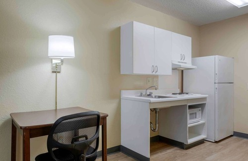 Far North Central Hotel | Extended Stay America Suites San Antonio North