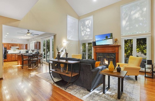 Naperville House | Extended Stay Naperville FHS Rental - Harmony Ct