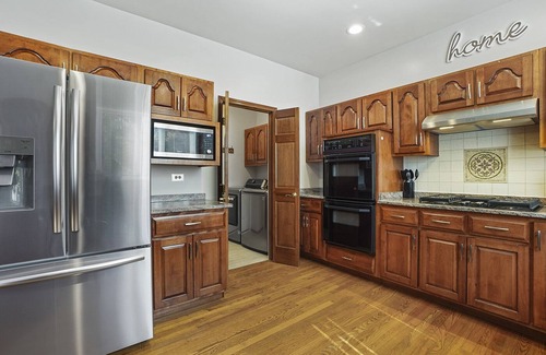 Naperville House | Extended Stay Naperville FHS Rental - Harmony Ct