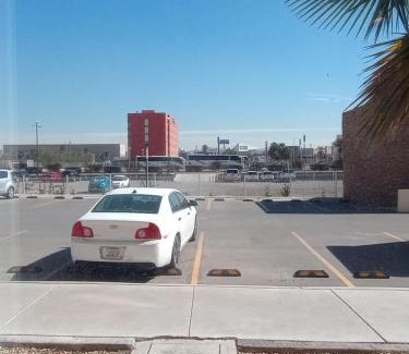 Juarez Municipality Apartment | Extended Suites Ciudad Juarez Consulado