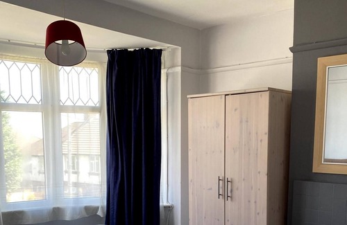 Luton Apartment | Exton House - Huku Kwetu (Luton)