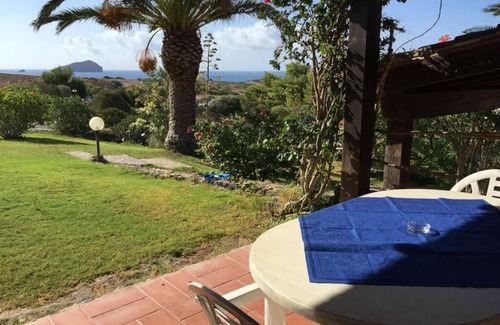 Capo Sperone Apartment | Extra air conditioning on request euro 20 per note