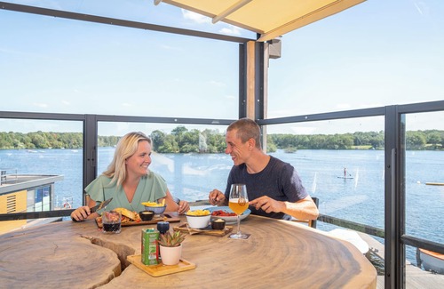 Leuken House | Extra luxury 8-person wellnessvilla in the holiday park Landal Marina Resort Well