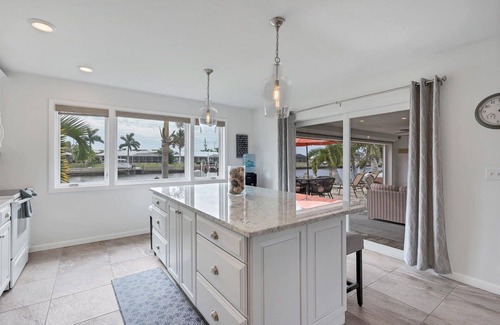 Charlotte Harbor House | 🥇 Extraordinary 3bd villa near Disney (CH1073)