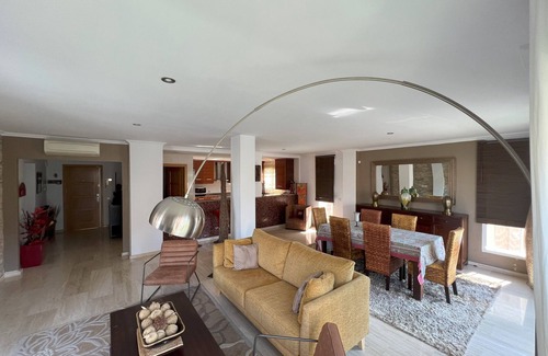 El Albir Apartment | EXTRAORDINARY PENTHOUSE 150m2 + TERRACE 100m2 -Located near everything- wifi