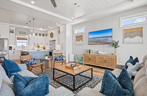 Port Bolivar House | EZ Come EZ Geaux - 4 Bedroom - 3.5 Bath - Close to beach, great views!