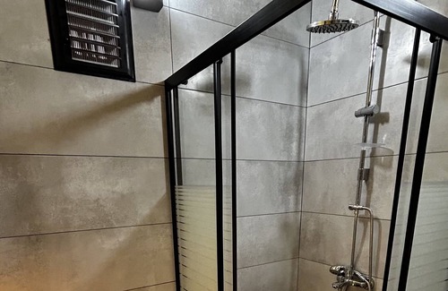 Ardesen Ski Chalet | Fırtına deresi manzaralı müstakil bahçeli bungalov