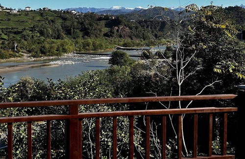 Ardesen Ski Chalet | Fırtına deresi manzaralı müstakil bahçeli bungalov