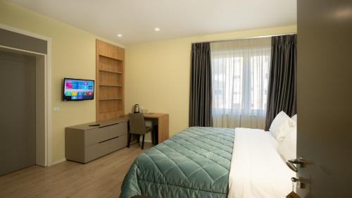 Tirana Hotel | F&M Hotel 2