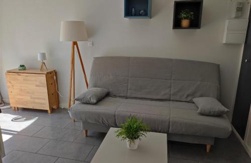 Valras-Plage Apartment | F2 50m de la mer avec parking privé