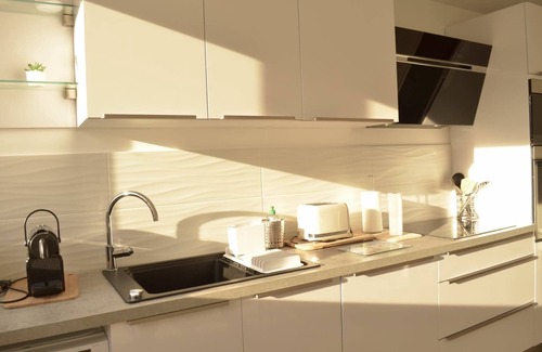 Nice City Centre Apartment | F2 50m2 RENOVATED LUXURY/Centre Ville/Mer/Calme/Clim/Wifi/Sun/balconies/open view