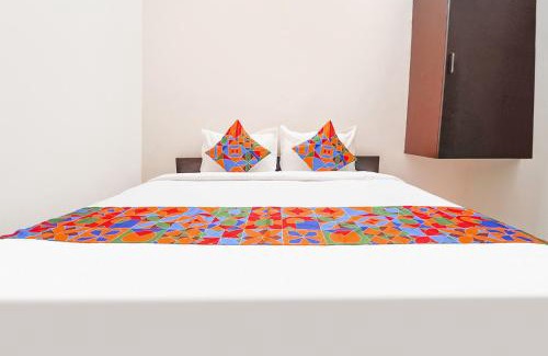 Valasaravakkam Hotel | FabExpress Epic Residency - Nr SRM University, Ramapuram