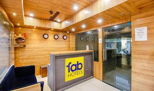 Bhopal Hotel | FabExpress Sunshine Regency