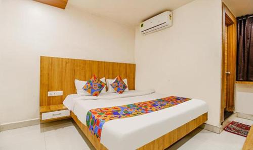 Bhopal Hotel | FabExpress Sunshine Regency