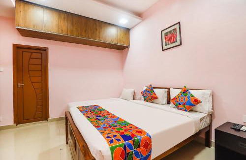 T Nagar Hotel | Fabhotel Hathvik Park - Near to Nandanam Metro Station