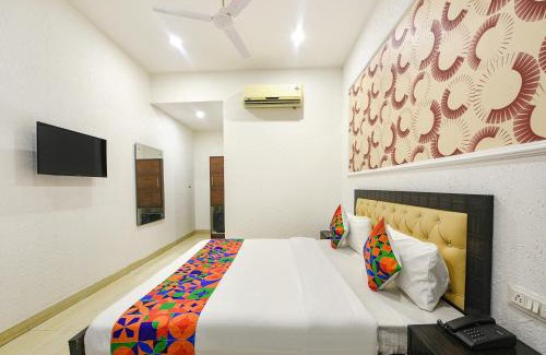 Chandigarh Hotel | FabHotel HC Mount View