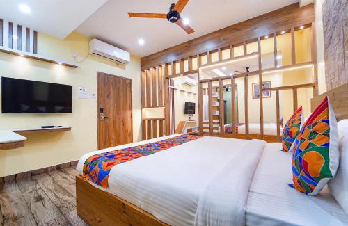 Ram Nagar Hotel | FabHotel INK - Nr Coimbatore North Railway Station