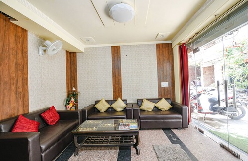 South West Hotel | Fabhotel Ishtara Auberge