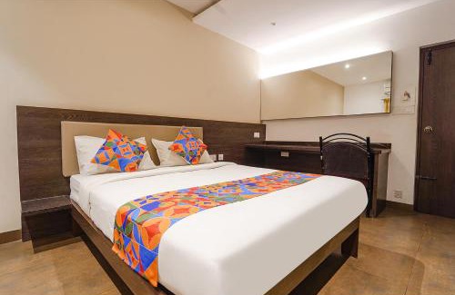 Ram Nagar Hotel | FabHotel Karpagam - 900m from Nehru Stadium