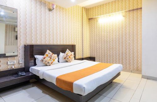 Bhopal Hotel | FabHotel Shree Regency