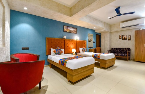 Gandhinagar Hotel | Fabhotel Siddharth Corporate