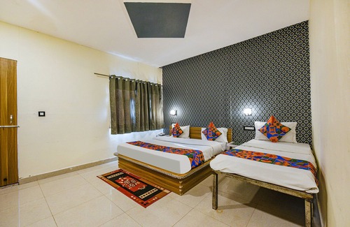 Dhanaulti Hotel | Fabhotel Sizzling Resort & Adventure