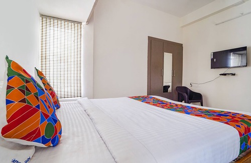 Coimbatore Hotel | Fabhotel Snow Drop