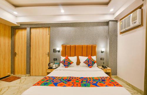 South West Hotel | FabHotel Tree House - Nr Yashobhoomi Convention Centre