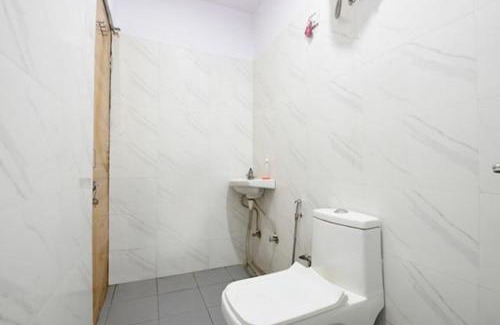 New Delhi Hotel | FabHotel Tulip Sarover