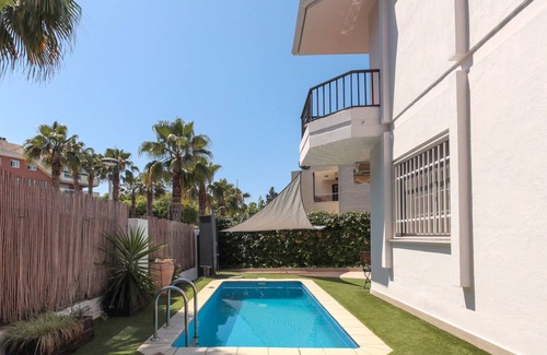 Salou Villa | Fabulosa Villa en el Centro de Salou con Piscina Privada