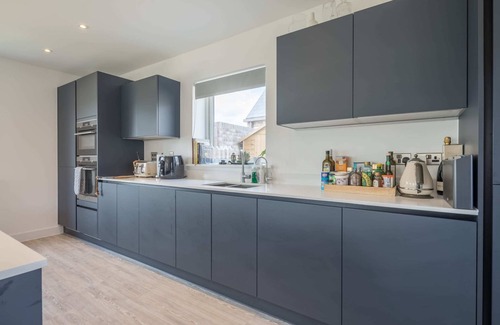 Cambridge House | Fabulous Family 4Bed Home