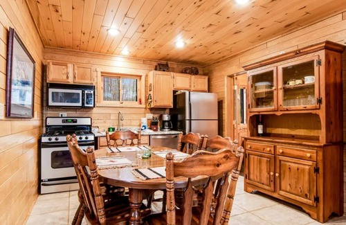 Minocqua House | Fabulous Fence Lake FENCE-ME-INN Minocqua Area Vacation Lake Home