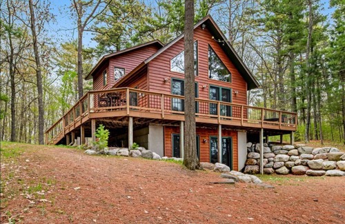 Minocqua House | Fabulous Fence Lake FENCE-ME-INN Minocqua Area Vacation Lake Home