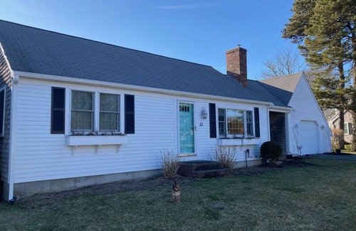 Yarmouth Port House | Fabulous Yarmouth Port Ranch with Central Air Conditioning