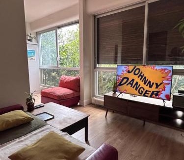 Neuilly-sur-Seine Apartment | Face au Bois de Boulogne et proche Champs-Élysées