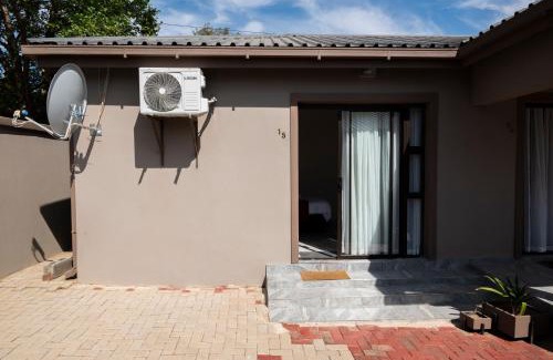 Bethlehem Bed & Breakfast | Faces Guesthouse La Provance