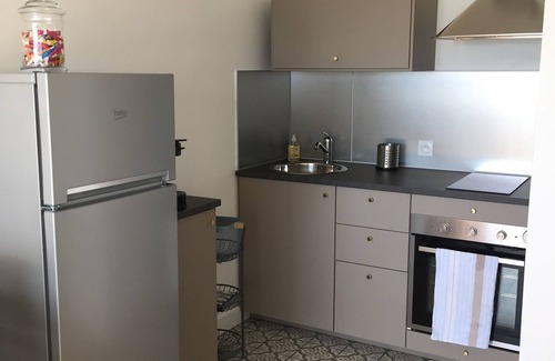 Pornic Apartment | FACING THE SEA, Very nice apartment T2, large balcony and beach below