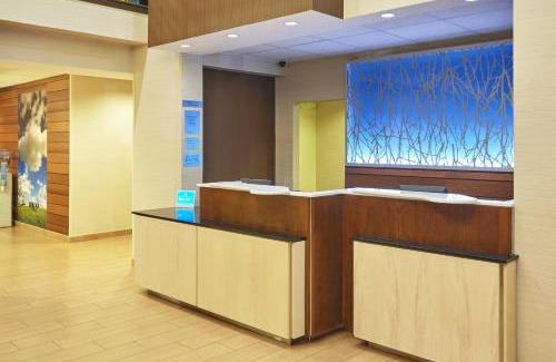 Lombard Hotel | Fairfield Inn and Suites Chicago Lombard
