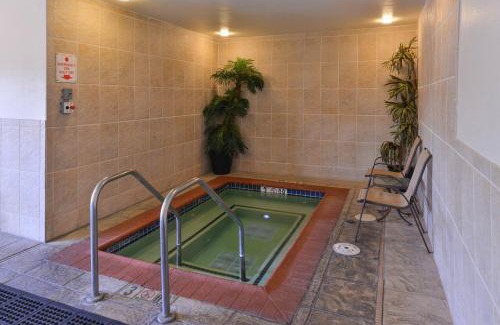 Elk Grove Hotel | Fairfield Inn and Suites by Marriott Elk Grove