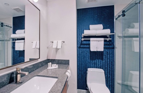Queens Hotel | Fairfield Inn by Marriott New York LaGuardia Airport/Astoria