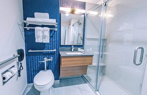 Queens Hotel | Fairfield Inn by Marriott New York LaGuardia Airport/Astoria
