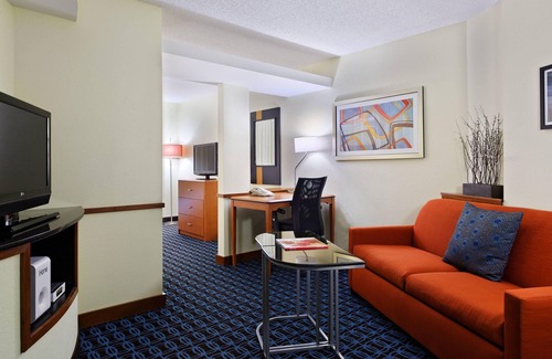 Arrowood Hotel | Fairfield Inn by Marriott Arrowood