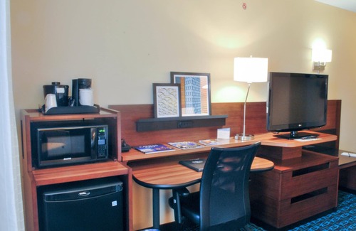 Union Hill Hotel | Fairfield Inn Kansas City Downtown/Union Hill by Marriott