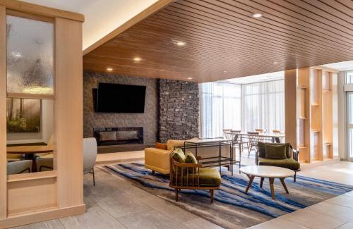 Brooklyn Center Hotel | Fairfield Inn & Suites Minneapolis North